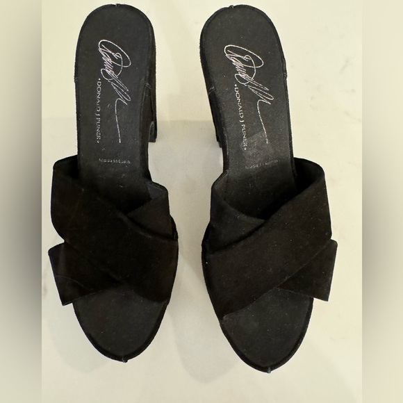 Donald Pliner signature black suede platform/wedge sandals. - Picture 2 of 6